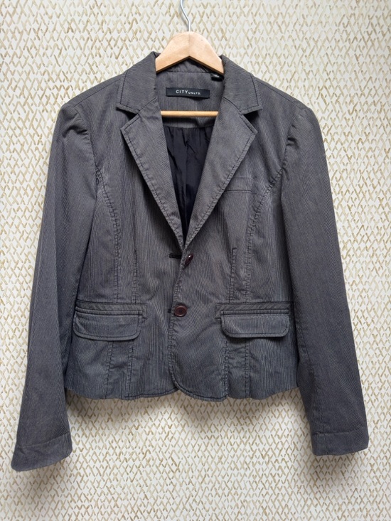 City UNLTD Jackets & Blazers - City UNLTD Pinstripe Blazer Charcoal Gray Button Structured Size 10